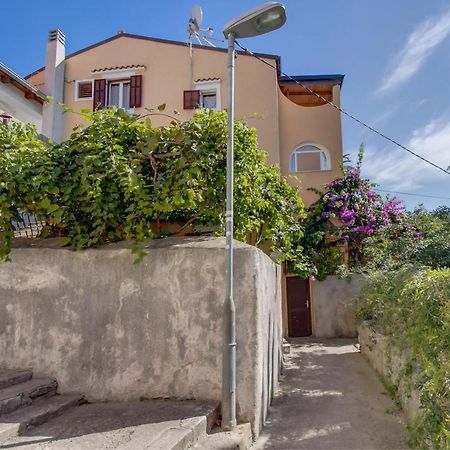 Apartments With A Parking Space Mali Lošinj Zewnętrze zdjęcie